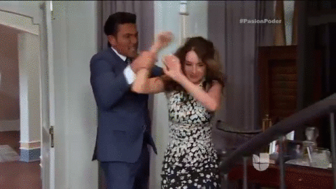 Pobre Julia, ¡Vive una verdadera pesadilla a su lado!