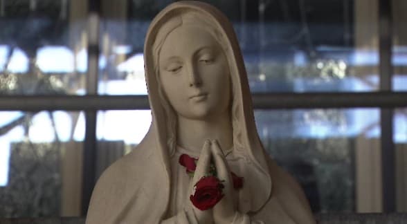 El 12 de diciembre los devotos celebran la aparición de la Virgen Morena al indio Juan Diego, en 1531.