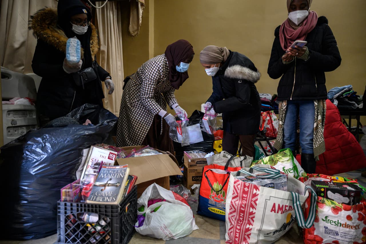 ¿Cómo ayudar a los afectados por el incendio de El Bronx? Esta es la guía completa