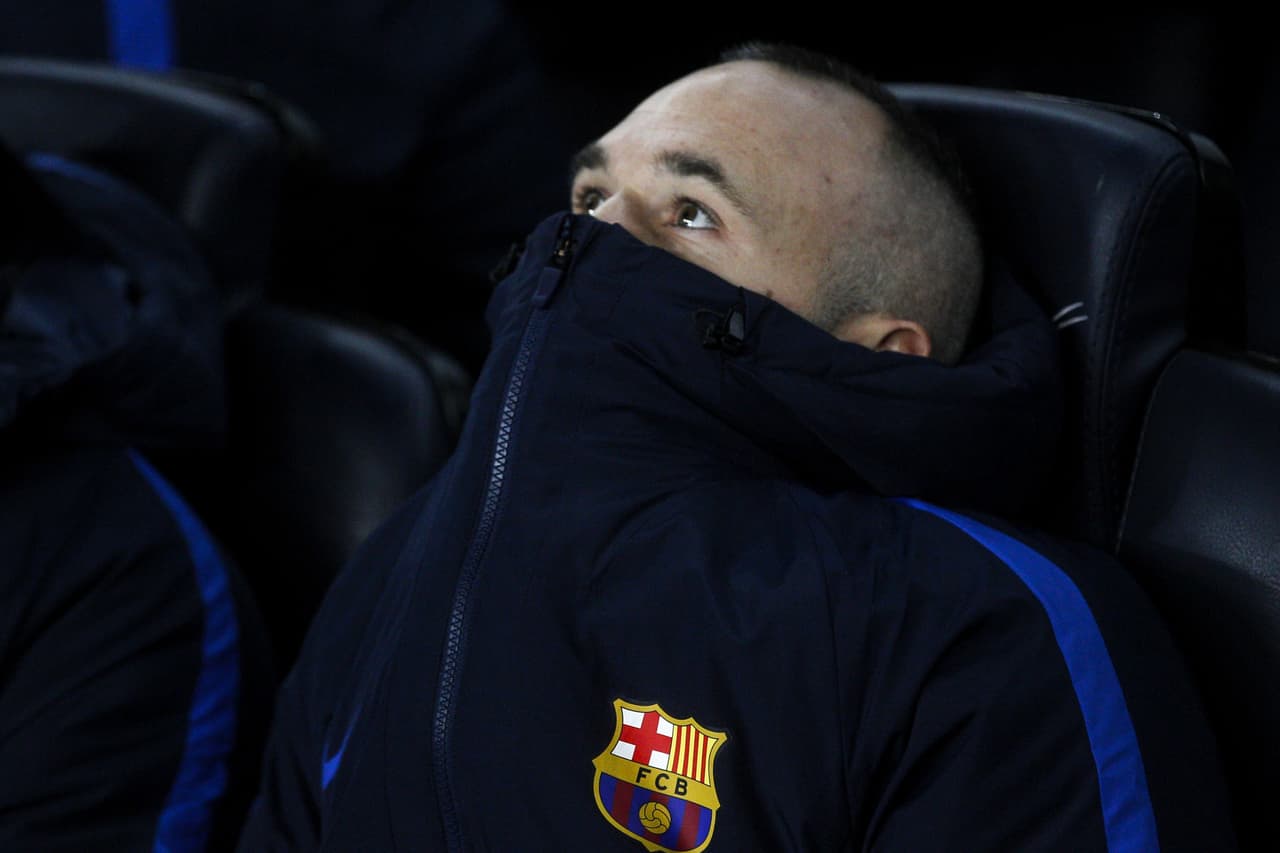 Andrés Iniesta fue la gran ausencia del Barcelona en esta tarde en el Camp Nou –pese a que Piqué también tuvo descanso– quedándose en el banco de suplenters durante todo el partido.