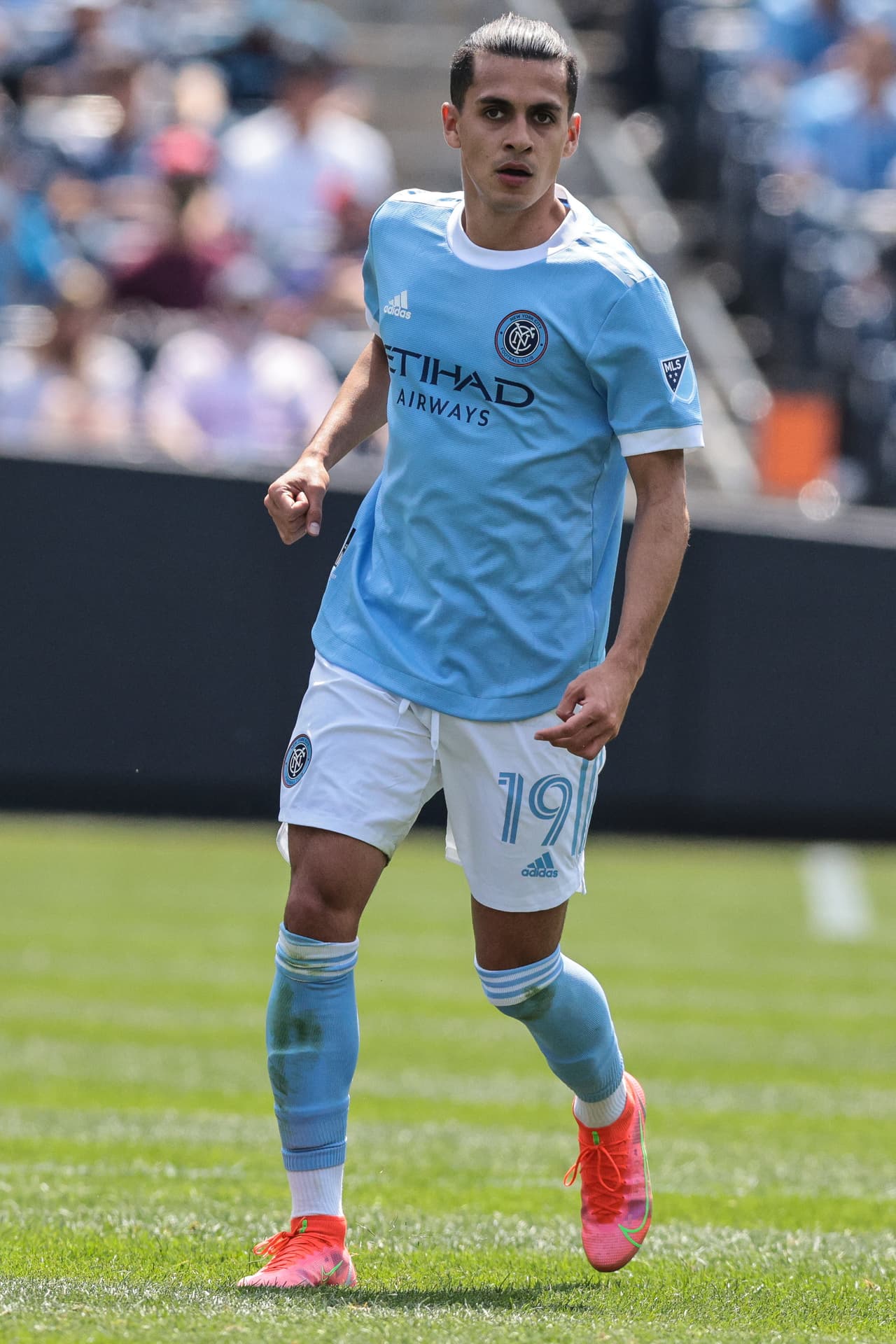 Jesús Medina fue la figura más destacada de la victoria 5-0 de New York City FC sobre FC Cincinnati. El extremo paraguayo marcó dos goles en el triunfo celeste.
<br>