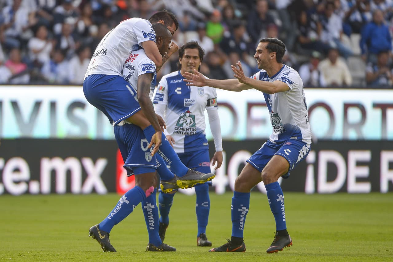 Jaine Barreiro rompió el cero con un remate con la cabeza que finalizó en el fondo de las redes, ocurrió al minuto 9 del primer tiempo.