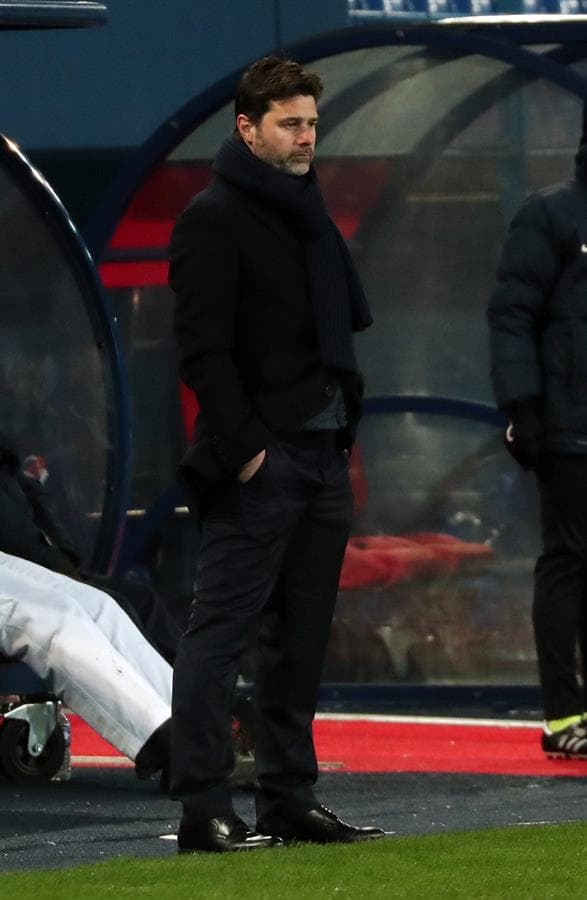 El Paris Saint Germain, por la mínima, derrota al SM Caen. El gol fue por parte de Moise Kean y le da la victoria a su equipo en la Copa de Francia. El astro brasileño, Neymar, salió lesionado del campo y será duda ante el Barcelona.