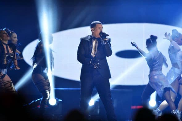 Su canción tuvo el efecto que todas sus canciones.