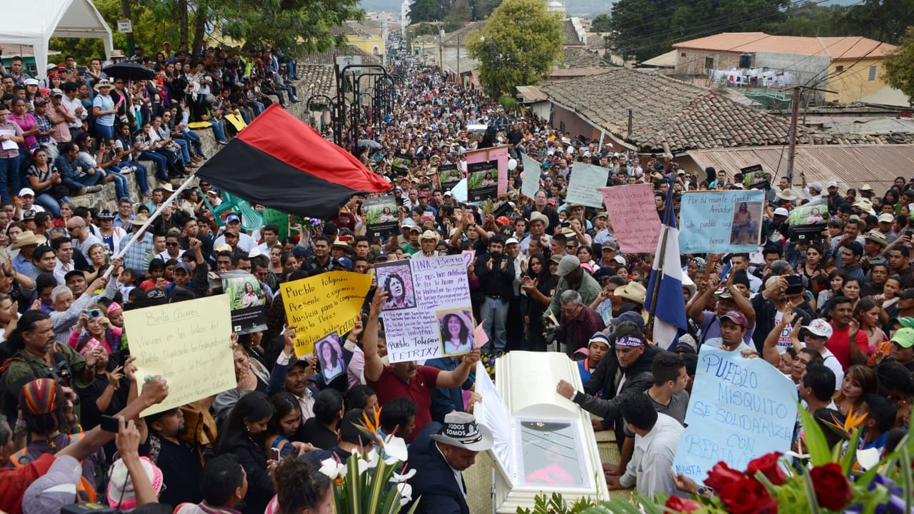 Crónica desde Honduras del surgimiento de un mito