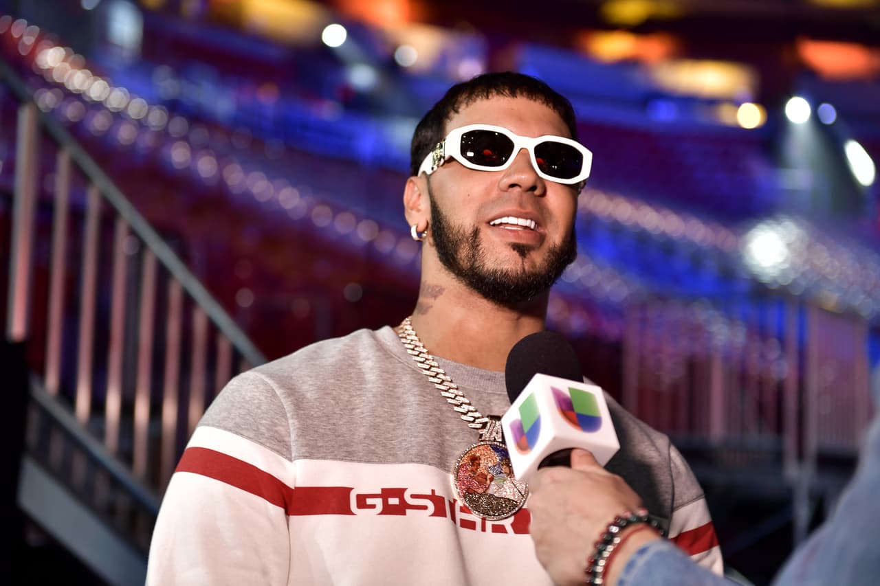 "Eso cambió mi vida", dice. Y también su música. "Ahora 
<b>la letra de mis canciones es más positiva </b>y eso me ha permitido, gracias a Dios, llegar aqu´í".