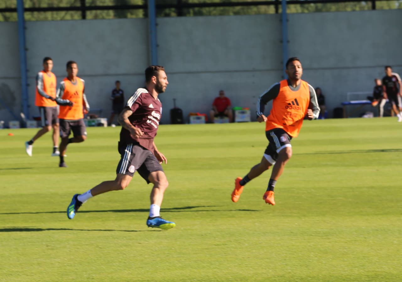 Si bien ya están los 23 jugadores definidos, el sistema de rotaciones hace que cada uno quiera ganarse la titular en el siguiente partido.