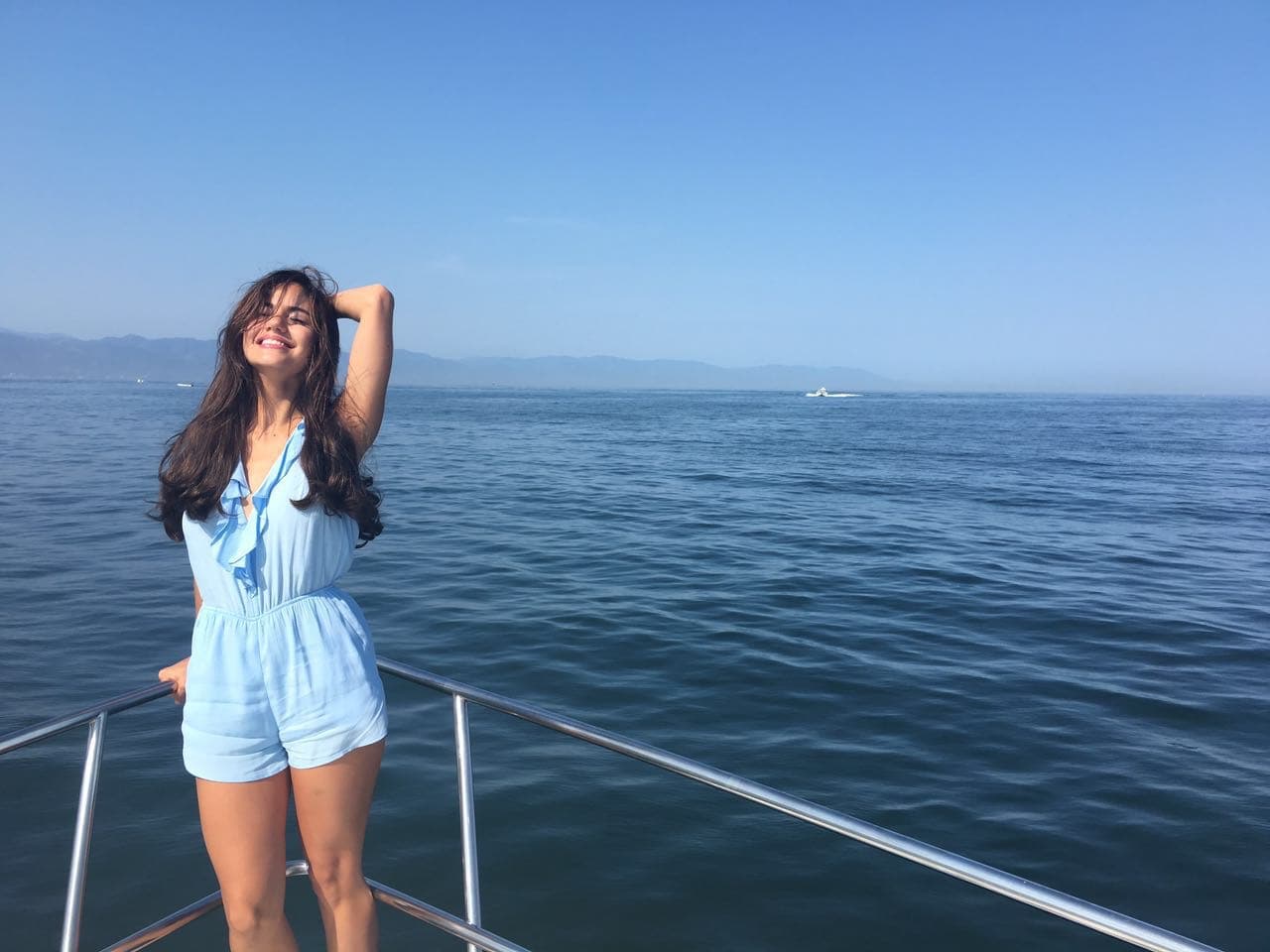 Se nota que Ela disfruta de la vida en el mar.