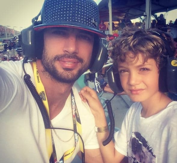 Desde muy pequeño, Christopher ha seguido los pasos de su papá. A los 7 años debutó como actor en la película 'The veil'.