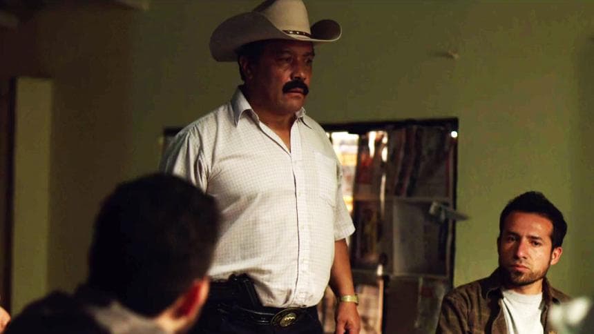 La siguiente embestida no se hizo esperar, mientras otro grupo de sicarios encabezados por el ‘Macho Prieto’ salió a patrullar las calles de Culiacán, ‘Los EMES’ aprovecharon para dejar otro aterrador mensaje.