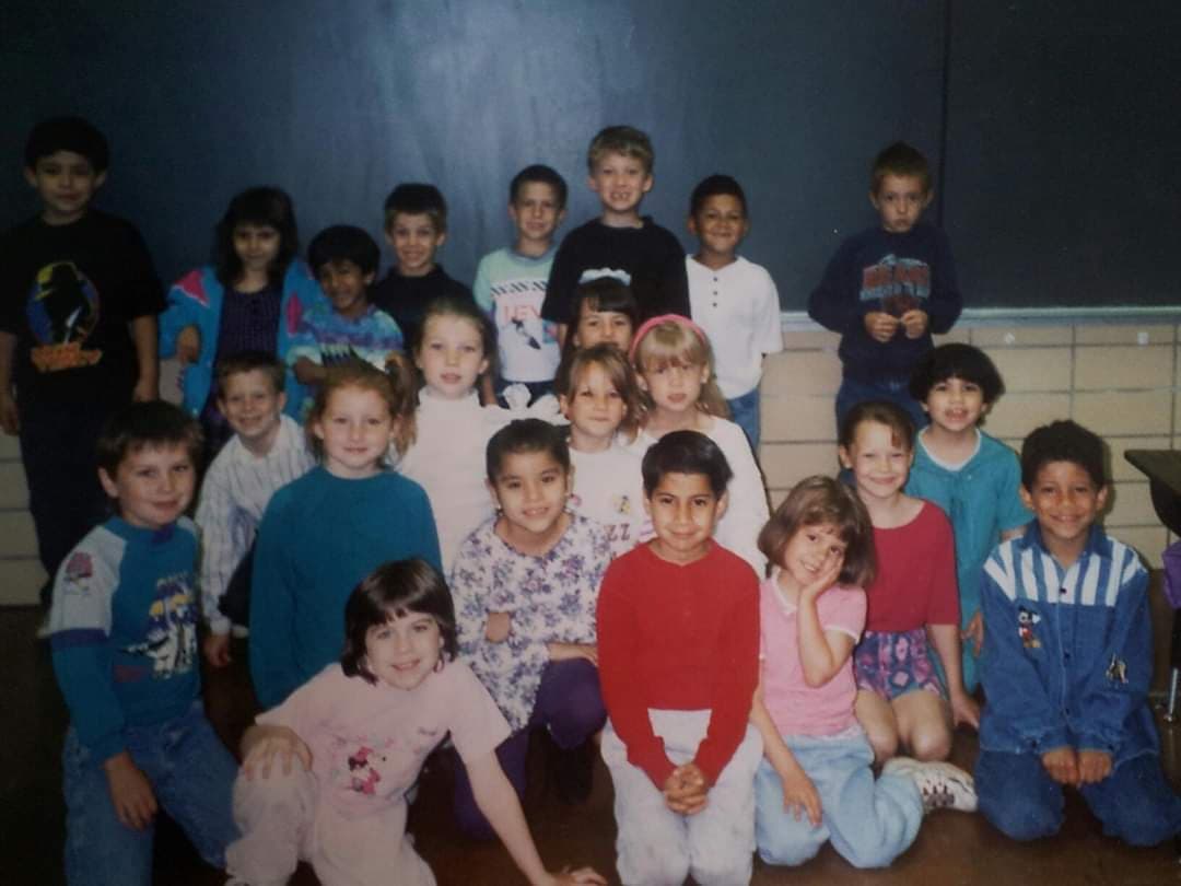 Los padres de esta trabajadora social llegaron a EEUU en los años '70 y trabjaron en fábricas de Chicago. López-García asegura que no habló inglés hasta los 8 años. “Yo quiero que la gente no se limite con lo que no hay, sino crear sus propias oportunidades”, declara esta hispana.
<br>