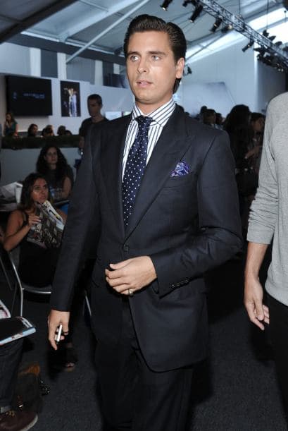 Además de tener un estilo único, este papito tiene un excelente sentido del humor.