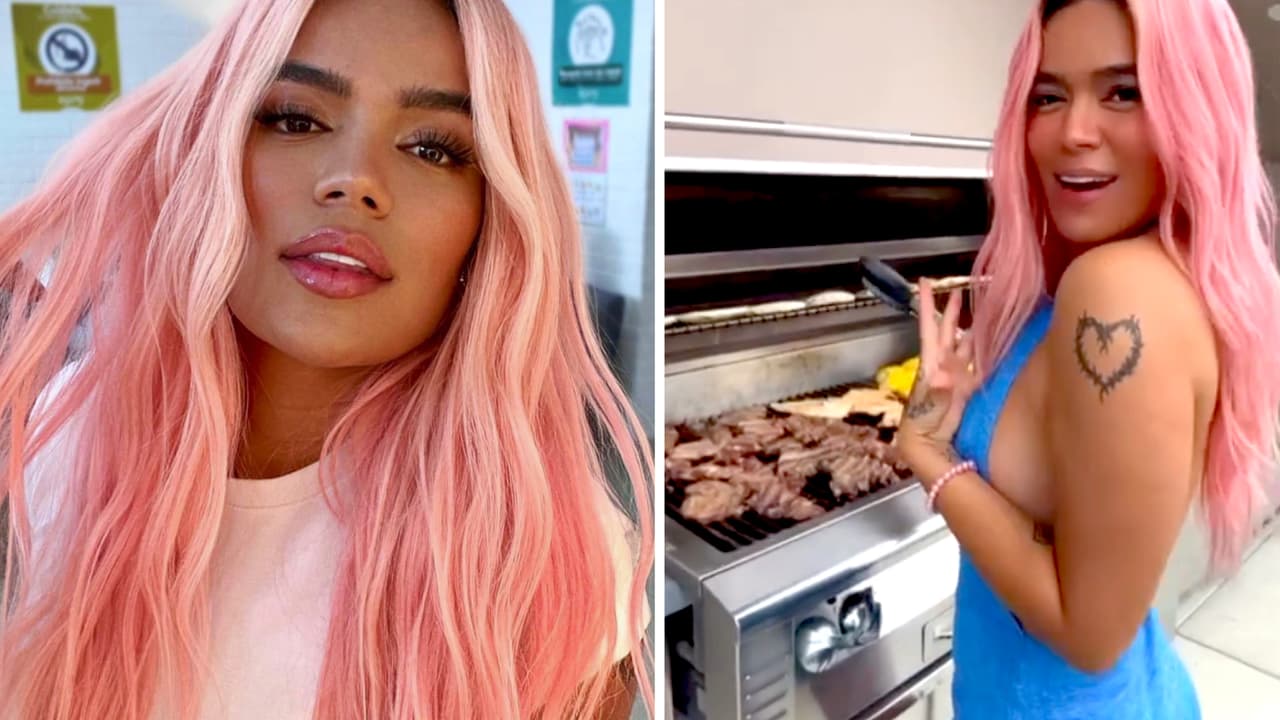 Karol G usó un sensual mini vestido para presumir su habilidad en la cocina (y sus curvas)