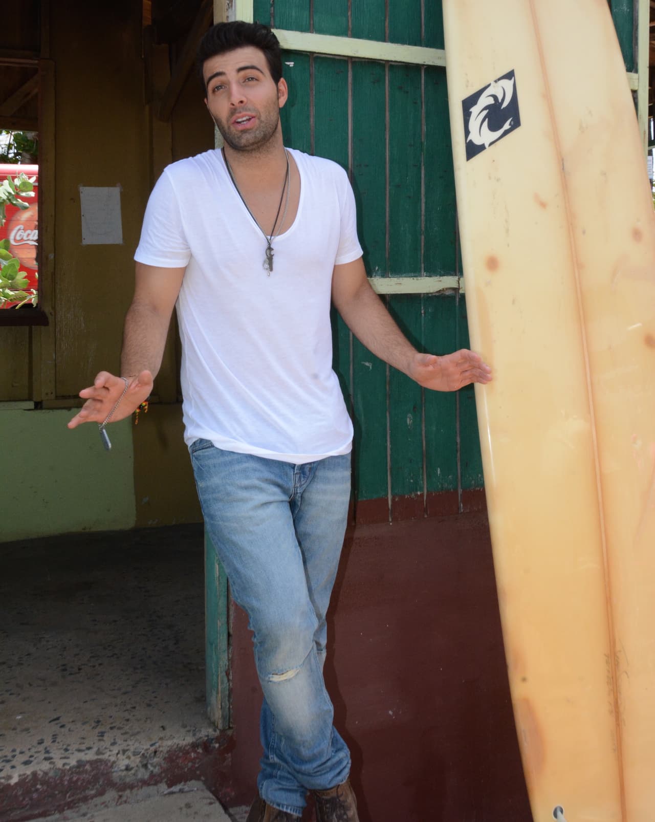 ¿Qué te preocupa Jencarlos Canela? ¡Naaada, así disfruta de la Isla del Encanto!