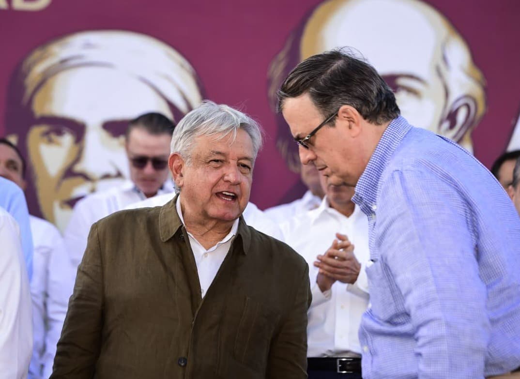 Habrá seguridad en la frontera sur con respeto a los derechos humanos, aseguraron López Obrador y su canciller Marcelo Ebrard.