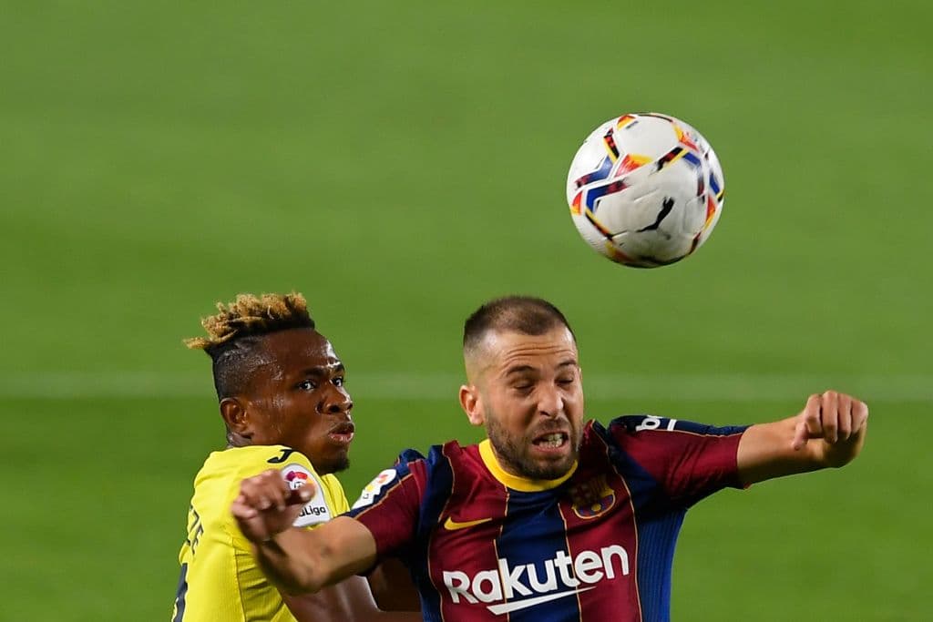 El Barcelona inicia con el pie derecho en la era Koeman. Con cuatro goles, el Barcelona gana al Villarreal durante la tercera jornada. Ansu Fati se se estrenó con dos goles, Messi anotó el tercero y Pau Torres el cuarto gol.