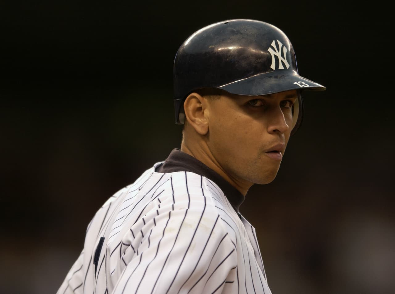 Por sus logros en el beisbol, fue nominado a la categoría El deportista de alto voltaje de Premios Juventud 2004. Le ganó la presea al portero mexicano Jorge Campos, al boxeador Julio César Chávez y al futbolista argentino Maradona.