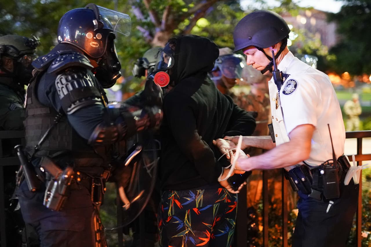 Fundación proporcionará a los policías de Atlanta un bono de $500 por su trabajo durante las protestas