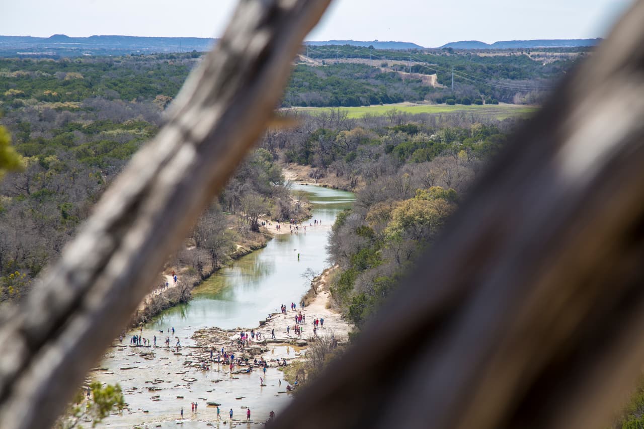 Varios tramos del río Paluxi están habilitados para bañistas, pero se advierte que no hay salvavidas y quien decida sumergirse lo hace bajo su responsabilidad.