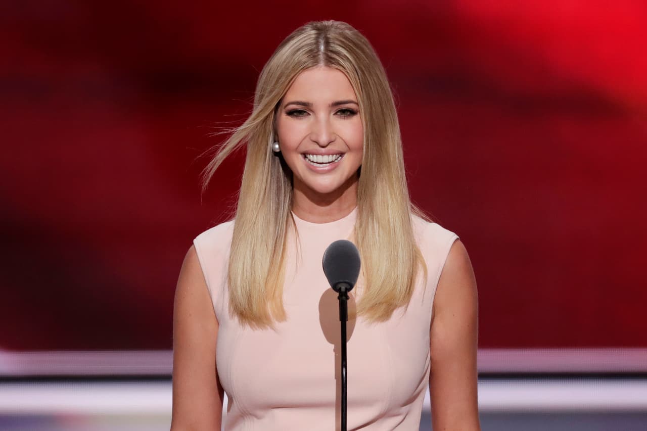 Ivanka: "Mi padre es indiferente al color y al género"