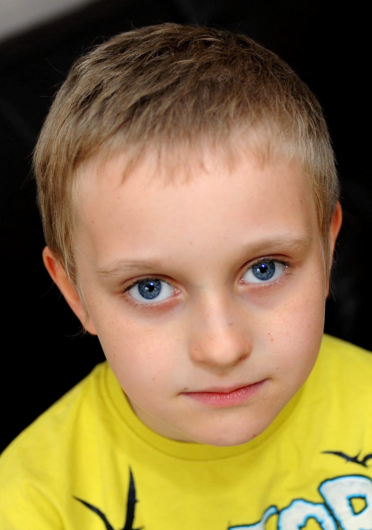 Esta fobia es conocida como sitofobia que es el miedo a comer o el temor a atragantarse con ciertos alimentos sólidos sin tener un obstáculo mecánico que lo impida.