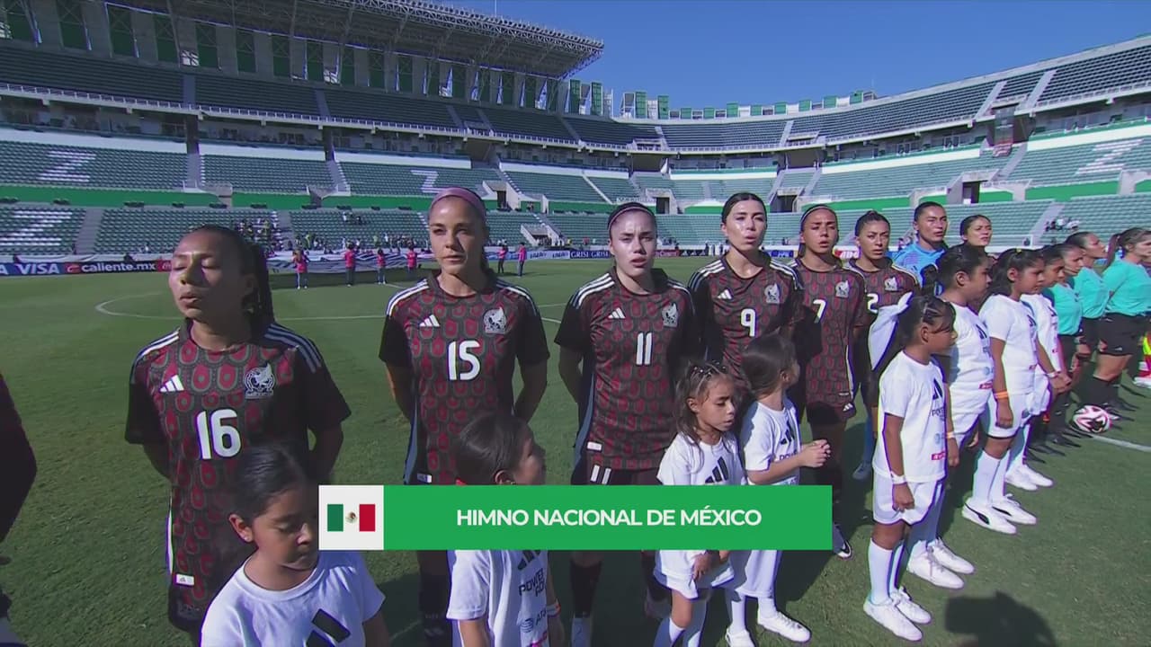 ¡Se entonan los himnos de Venezuela y México!