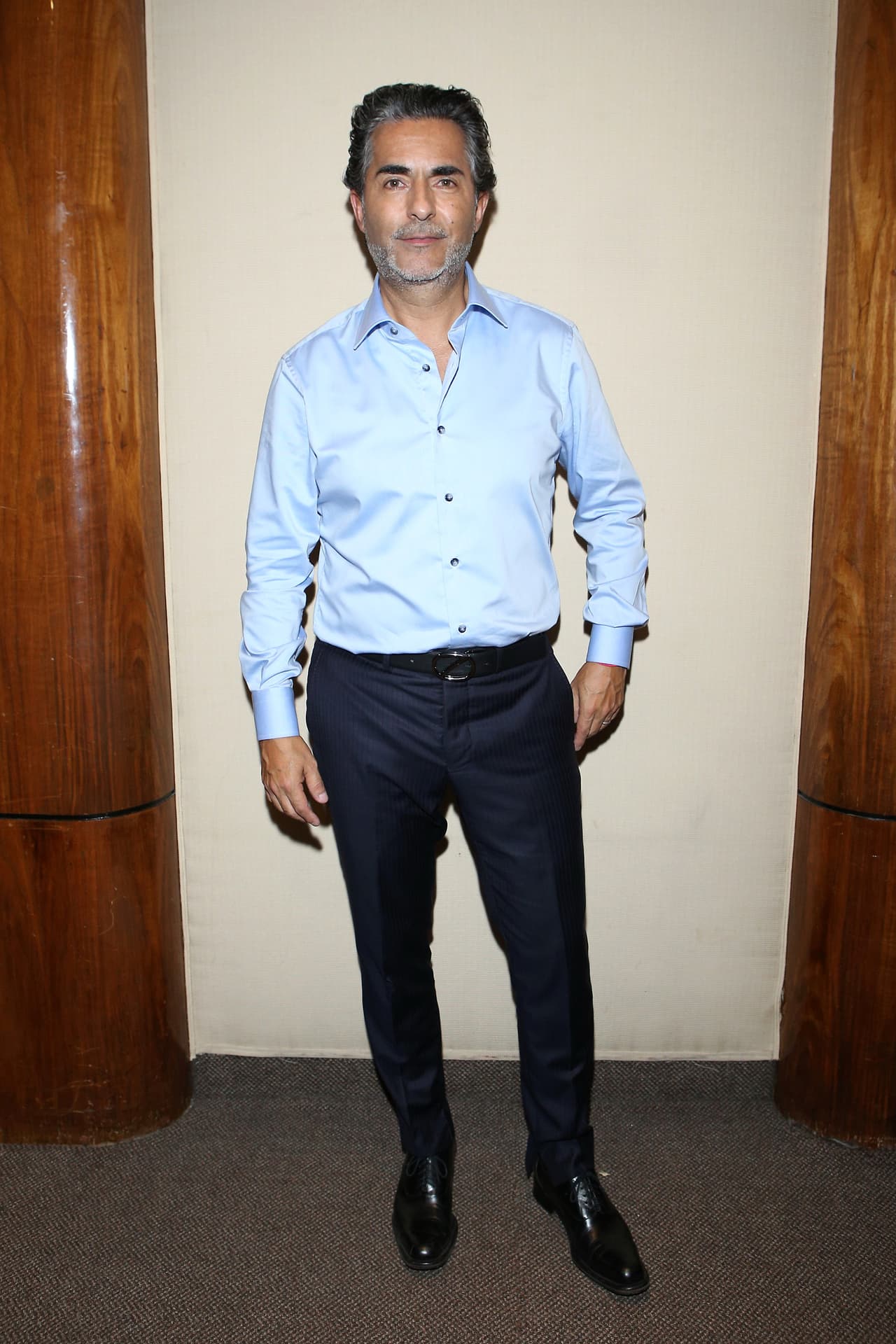 "
<b>Es una mujer encantadora</b> y ya nos conocemos de aquí hace mucho, de repente se dan los tiempos para las parejas, a veces sí, a veces no, pero sí me brinda mucha paz", dijo el actor de 56 años.