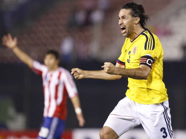 Mario Yepes y sus goles contra Paraguay en el último encuentro entre ambos
