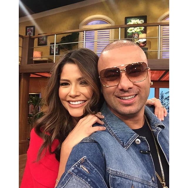¡Qué guapos! Wisin llegó a Despierta América para hacernos enloquecer con su música.