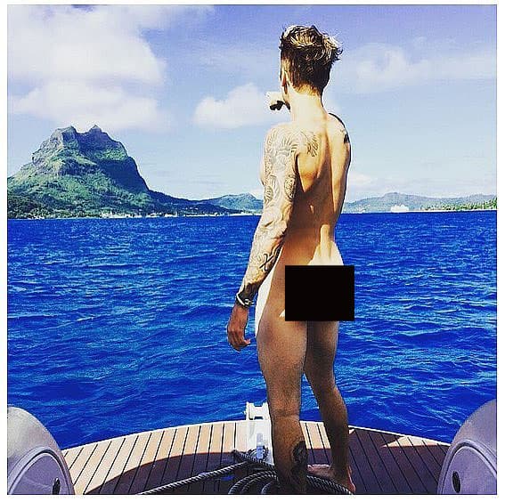 ¡Wow! El cantante dejó que sus seguidoras se echaran un taco de ojo con esta imagen.