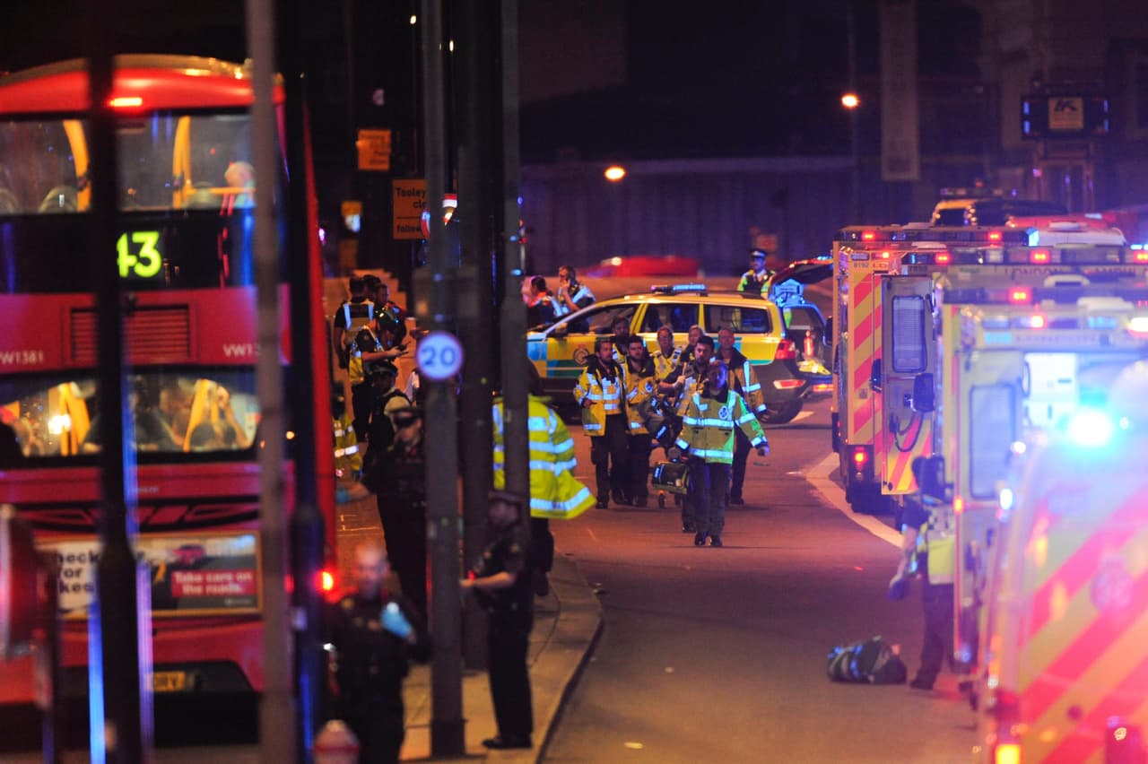 La policía metropolitana de Londres ha confirmado que los incidentes en London Bridge y Borough Market son declarados actos terroristas.