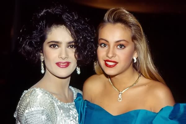 Así lo luce una Paulina Rubio adolescente que debuta en las telenovelas en 1988, en “Pasión y Poder”.