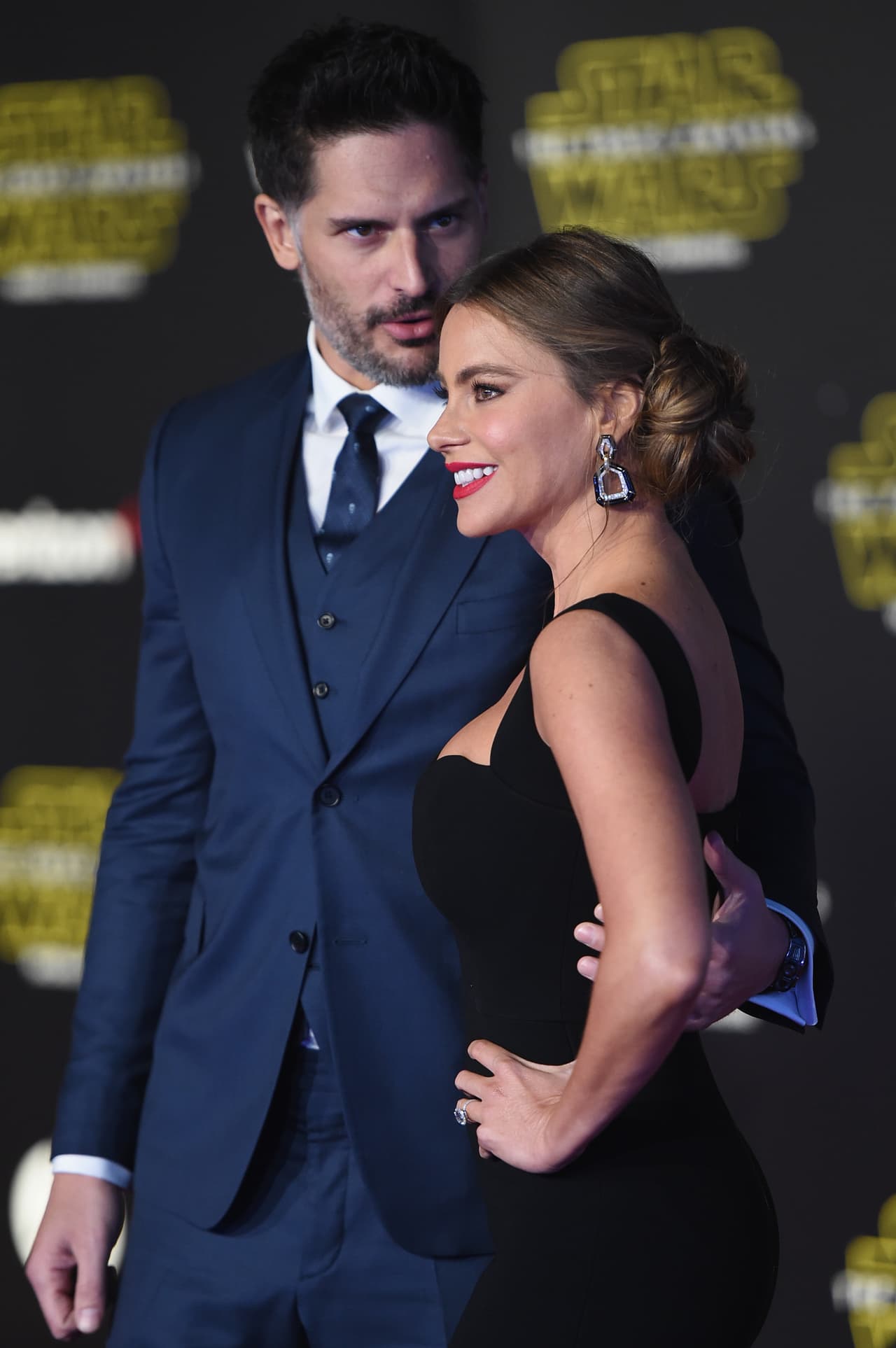 A punto de darle un tierno besito.