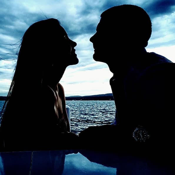 "Claro que quiero casarme y tener una familia, me encantaría, cuando llegue el momento lo haremos y se concretara pero por ahora no está pensado" dijo Horacio para el programa '¡Cuéntamelo Ya!'