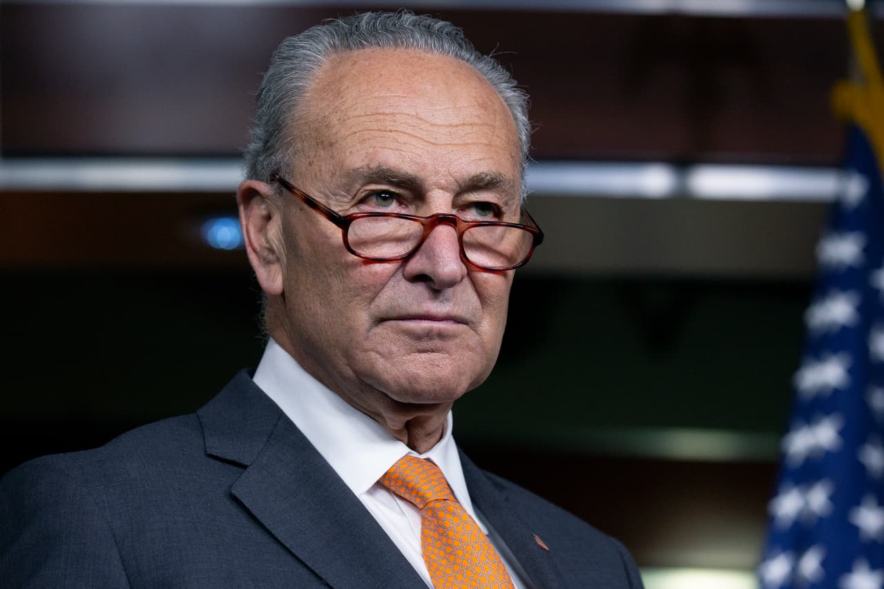 Demócratas se alistan para entregar a figura clave del Senado su 'Plan C' con una tercera propuesta migratoria