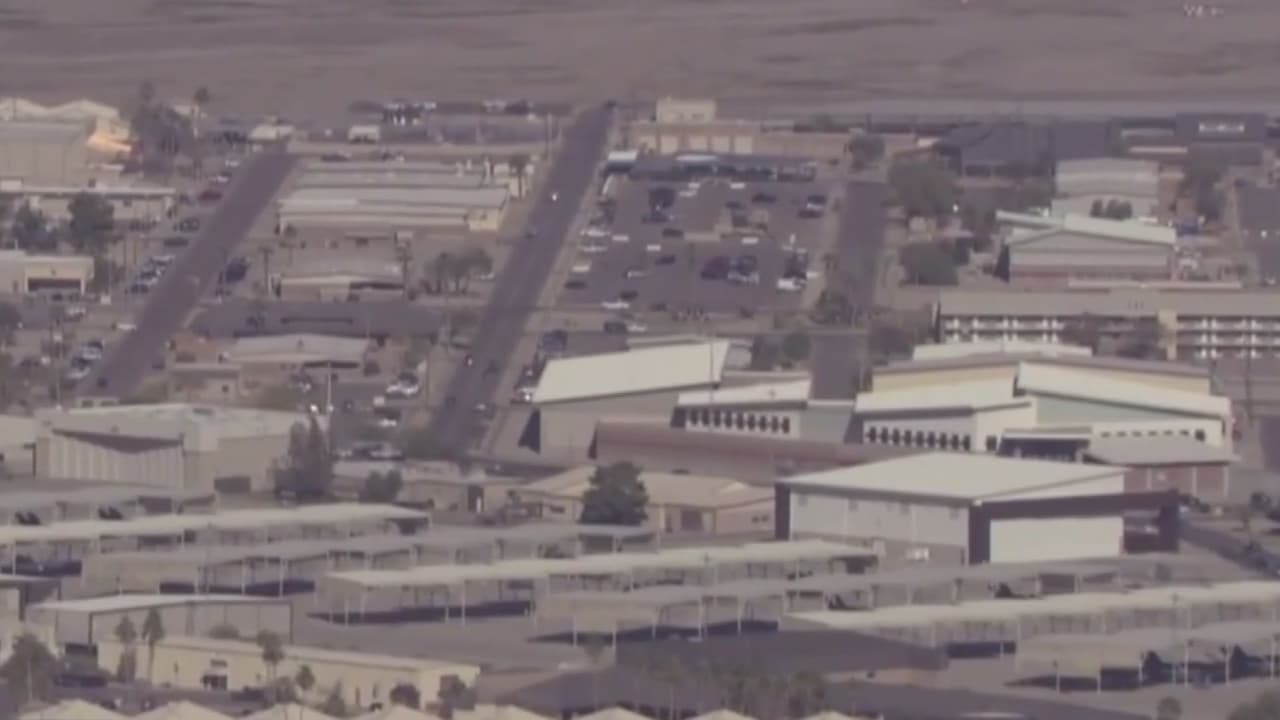 Reportan un tirador activo en una base aérea de Arizona: el lugar permanece bajo cierre total