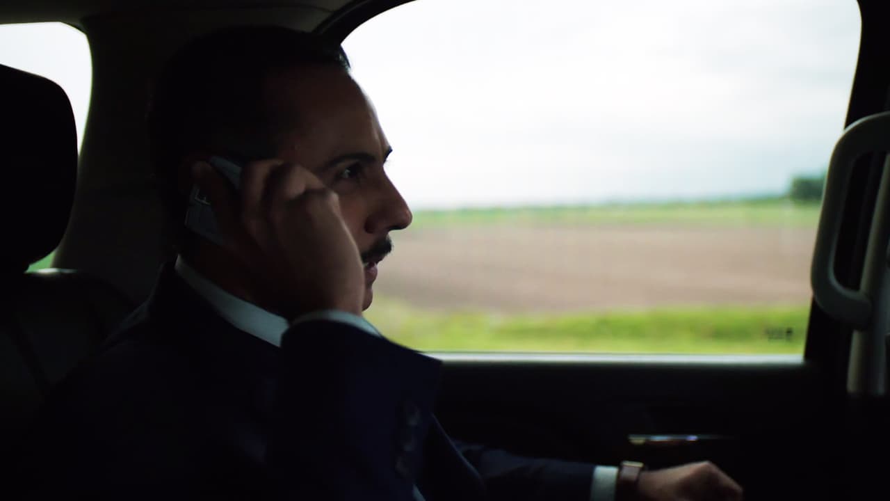 The threat enraged Conrado; he immediately called Guzmán Loera to tell him about Bernal Leyda’s attack, which he had survived only thanks to ‘La Muñeca’.