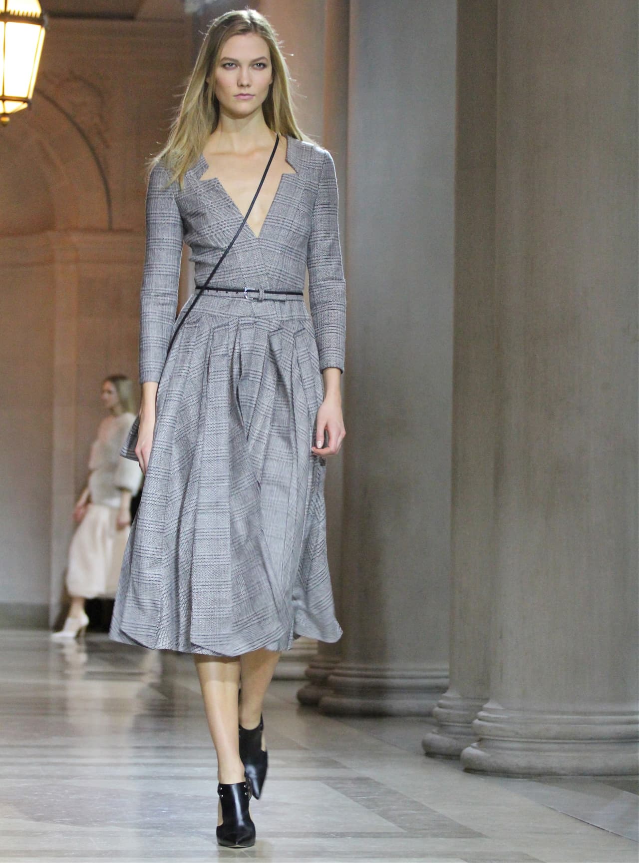 Carolina Herrera - Runway - Fall 2016 New York Fashion Week