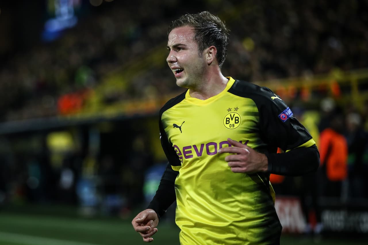 DORTMUND, GERMANY - NOVEMBER 01: Mario Goetze of Dortmund reacts during the UEFA Champions League group H match between Borussia Dortmund and APOEL Nikosia at Signal Iduna Park on November 1, 2017 in Dortmund, Germany. (Photo by Maja Hitij/Bongarts/Getty Images,)