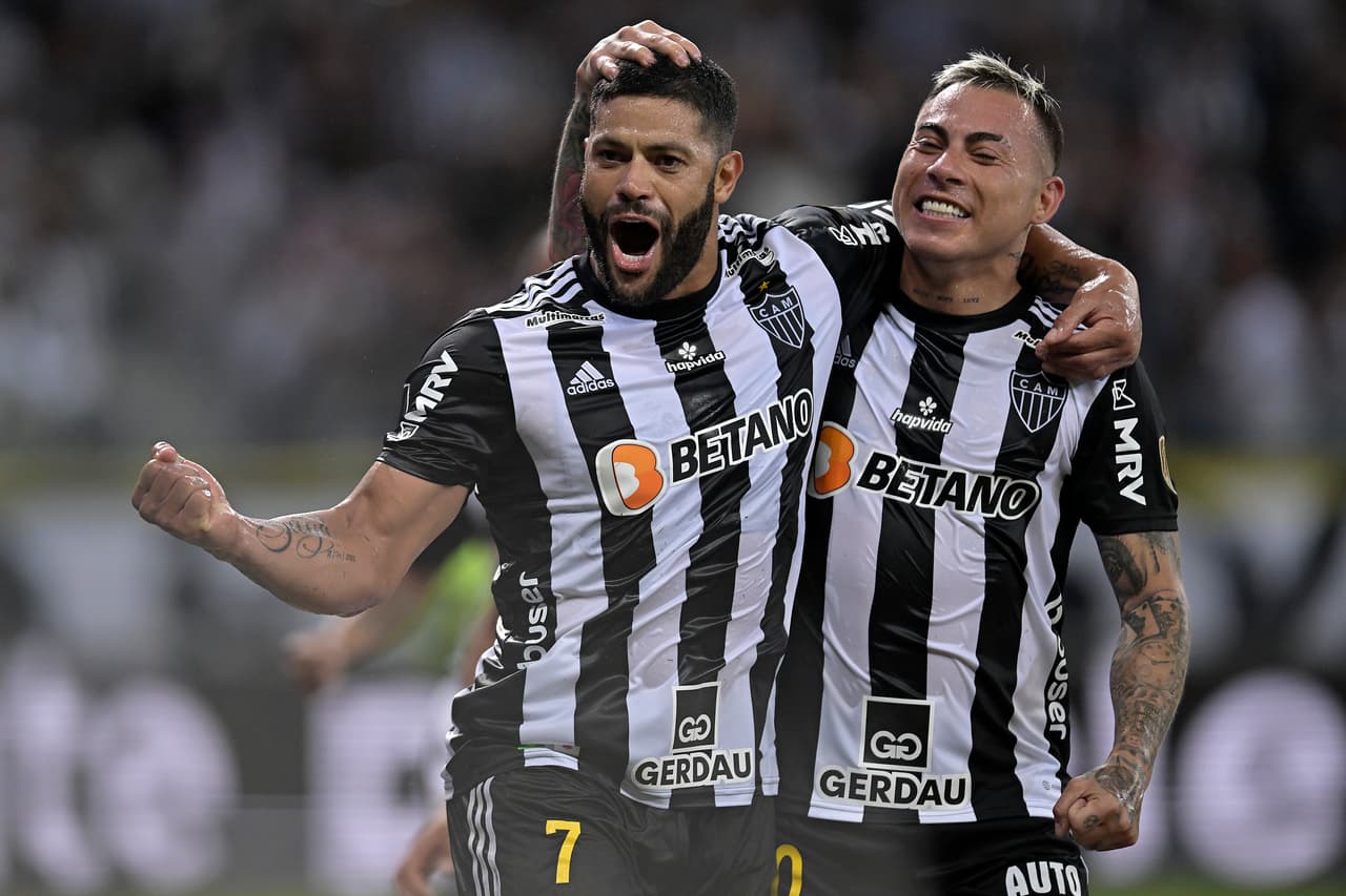 Atlético Mineiro derrotó 1-0 a Emelec en la vuelta de los Octavos de Final y avanzó a la siguiente ronda tras empatar 1-1 en la ida.