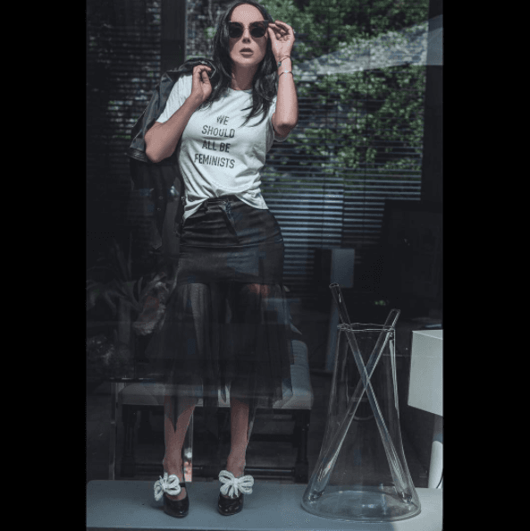 Inés es madre, conductora de televisión y además, se da el tiempo de dejar fluir su lado fashionista para siempre verse súper bien.