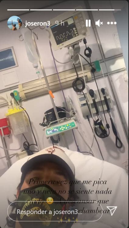 Sin embargo, para la noche del domingo 11 de abril, José Ron sorprendió con una serie de imágenes en sus historias de Instagram, desde una cama del hospital San Ángel Inn.