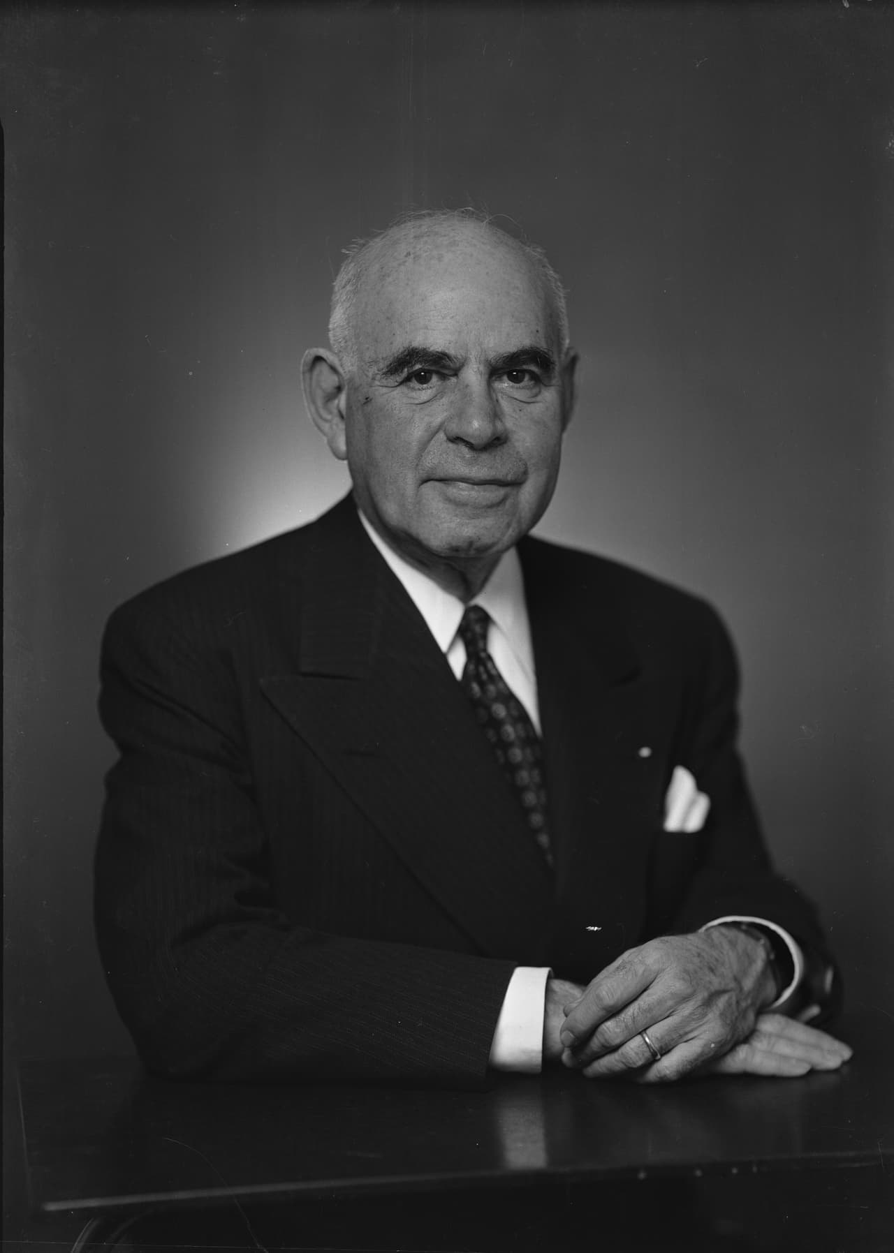 <b>1942: Herbert H. Lehman</b> (demócrata) fue el gobernador 45 de Nueva York. Dimitió tras ser nombrado director de Operaciones de Socorro y Rehabilitación en el Extranjero.