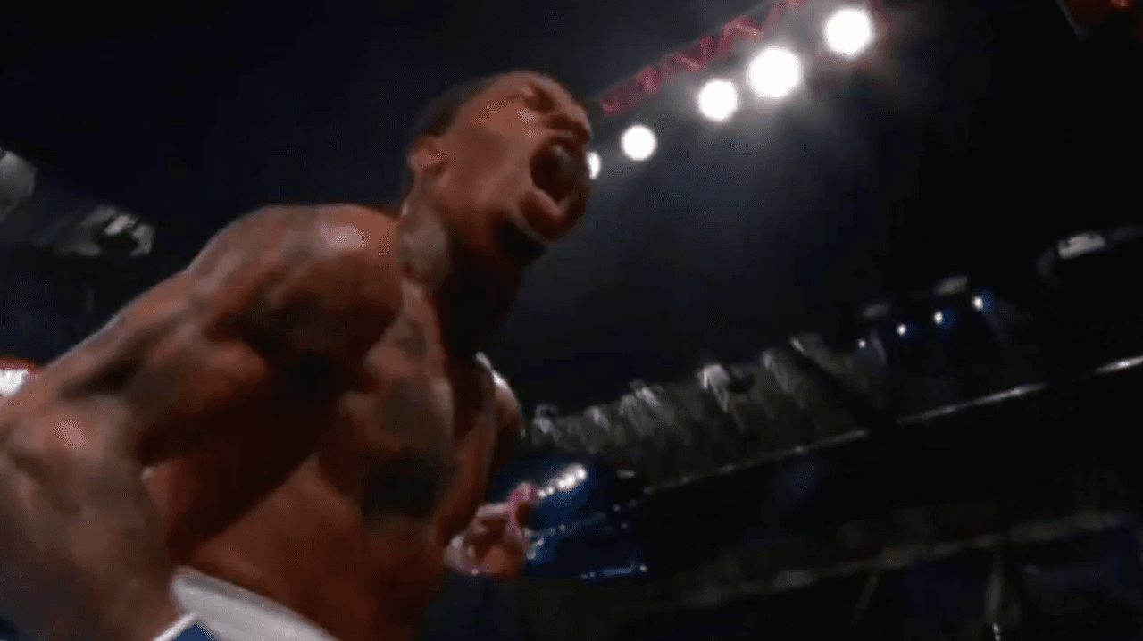 Las impactantes imágenes del uppercot que mandó a la lona al mexicano. | El nocaut del año le otorgó a Gervonta Davis el cinturón superpluma de la AMB, además de conservar su título del mismo organismo, pero en la categoría ligero.