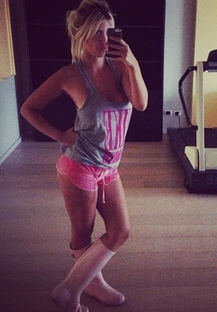 La argentina siempre da de que hablar en Italia, luego de que terminará su relación con Maxi López para andar con el jugador del Inter, Mauro Icardi, y que ha provocado problemas entre los jugadores.