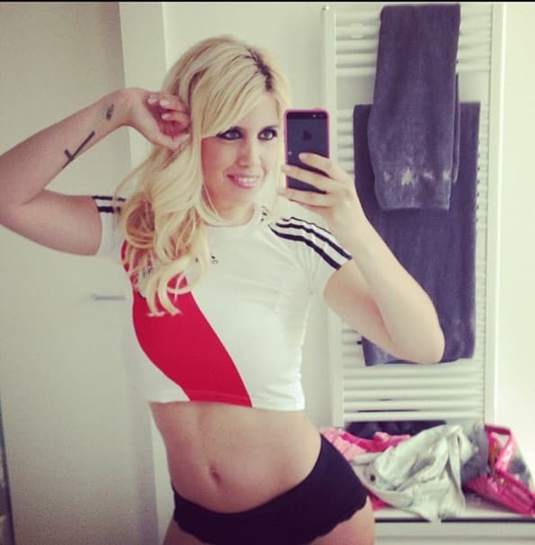 La argentina siempre da de que hablar en Italia, luego de que terminará su relación con Maxi López para andar con el jugador del Inter, Mauro Icardi, y que ha provocado problemas entre los jugadores.