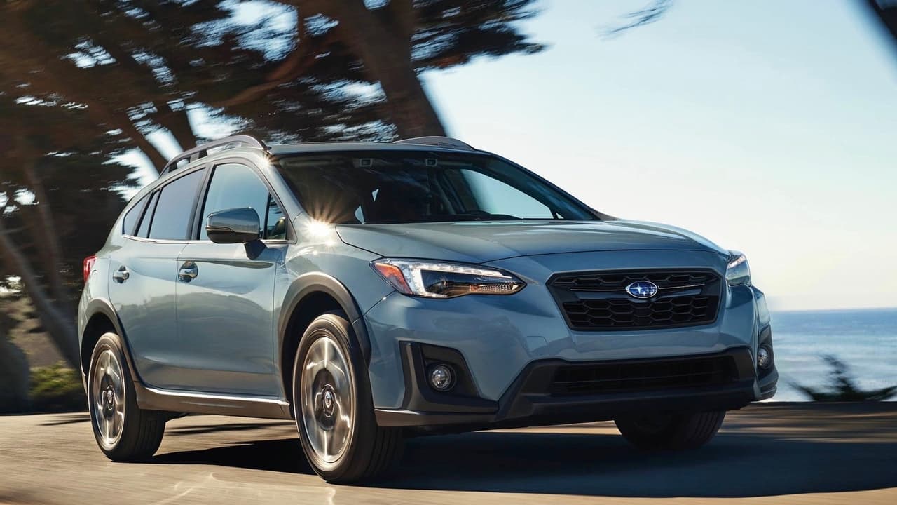 <h3 class="cms-h3-H3"><b>3. Subaru Crosstrek</b></h3>
<br>
<b>Precio inicial: $21,895</b>
<br>
<b>Diferencial porcentual de precio sobre modelo de un año de uso: 12.2%</b>
<br>
<b>Diferencial de precio en dólares sobre modelo de un año de uso: $2,978</b>
<br>Desde a su llegada a Estados Unidos en 2012 como modelo 2013, esta mini SUV derivada de la línea Impreza no ha hecho sino incrementar su buena reputación entre los compradores. Su manejo efectivo y económico no ha hecho sino contribuir a esa reputación, un factor importante para obtener la medalla de bronce en este ranking.