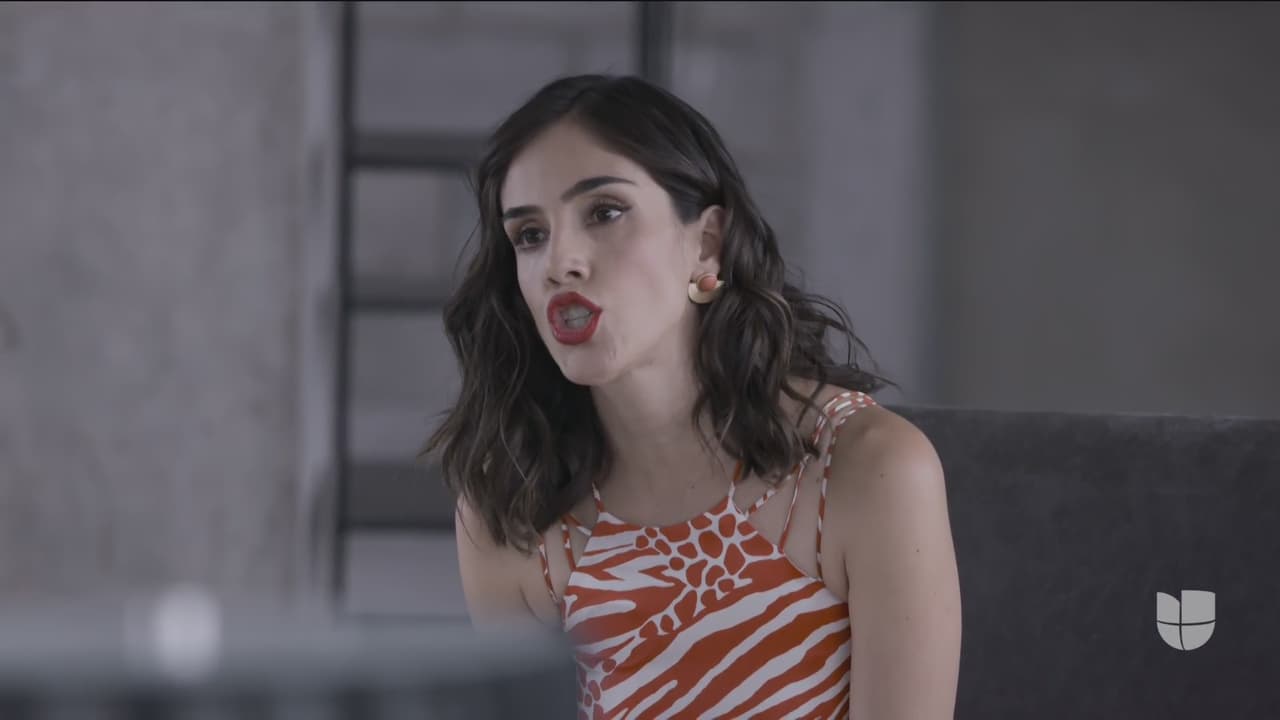 Cuando un hombre no quiso comprar sus obras de arte, le dijo enojada: "Su coeficiente intelectual y el de la talla de sus zapatos deben ser del mismo número".