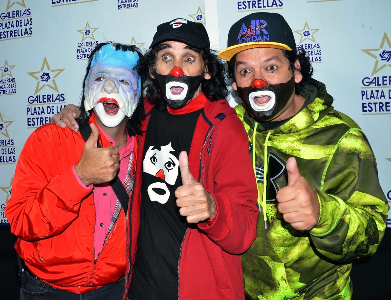 Afortunadamente para sus fans y familia, Cepillín sigue vigente gracias a sus éxitos como 'Un día con mamá' o el 'Bosque de la China', que han sido heredados de generación en generación.
