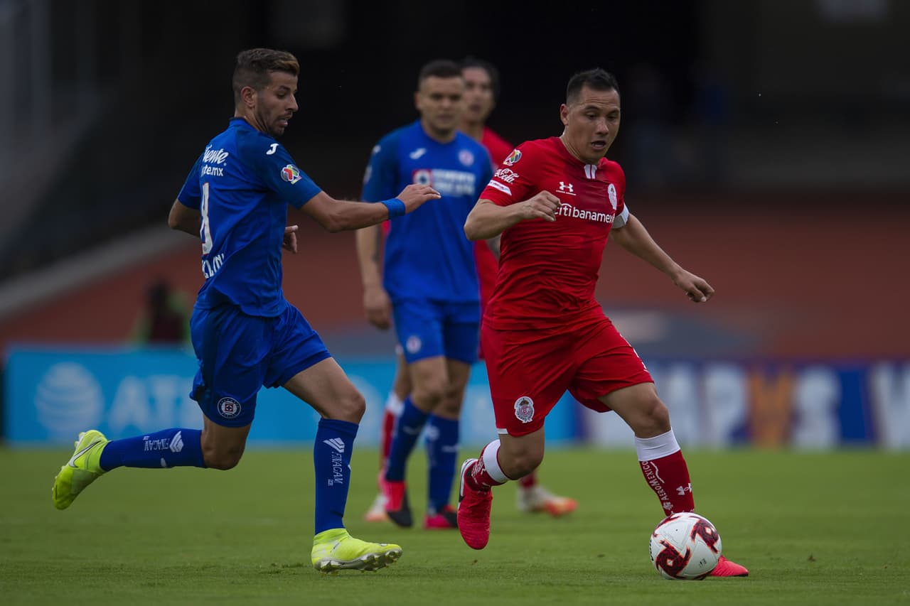 Con gol de Juan Escobar, la Máquina avanza a semifinales y el Toluca queda fuera de la Copa GNP por México.